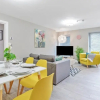 Отель Ocean Walk | 2 Bedroom Apartment | Moments from the seaside, фото 12