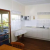 Отель Lorikeet Retreat, 11 Hodgson Street, фото 6