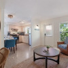 Отель Barefoot Mermaid 1 2 Bedroom Home by Redawning, фото 9