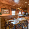 Отель The Great Outdoors - Two Bedroom Cabin, фото 8