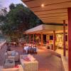 Отель Sausage Tree Camp Hotel	, фото 1