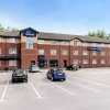 Отель Travelodge Crewe в Кру