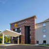 Отель La Quinta Inn & Suites by Wyndham Memphis I-240, фото 1