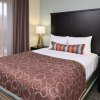 Отель Staybridge Suites Dallas Addison, фото 3