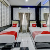 Отель Zaara Guest House Syariah by OYO Rooms, фото 10