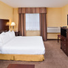 Отель Holiday Inn Express Hotel & Suites Portland-Jantzen Beach, an IHG Hotel, фото 7