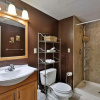 Отель The Killington Bigelow Chalet: Large Ski Home. 8 Br/4.5 Ba/16 People. Hot Tub. Shuttle. Game Room. 8, фото 10