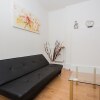 Отель Modern & Spacious 2 Bed Apt in Elephant & Castle, фото 2