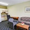Отель Quality Inn & Suites, фото 13
