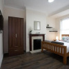 Отель Modern Stays @ Kippax House (6 Bedrooms, 7 Beds, Sleeps 13, Free Parking), фото 1