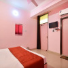 Отель OYO 8424 Hotel Sunflower, фото 11