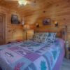 Отель EddieBear by Escape to Blue Ridge, фото 11