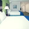 Отель Holiday Inn Express Hotel & Suites Graham, an IHG Hotel, фото 6