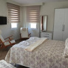 Отель Crescent Twins -White Villa, фото 4