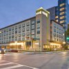 Отель Home2 Suites by Hilton Dallas Downtown at Baylor Scott & White в Далласе