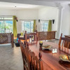 Отель East View Self Catering, фото 14