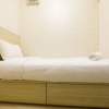 Отель Easy Access to Mall Green Pramuka Apartment, фото 5