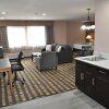 Отель Quality Inn & Suites Plano East - Richardson, фото 18