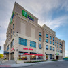 Отель Holiday Inn Express & Suites Kansas City KU Medical Center, an IHG Hotel, фото 1