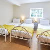 Отель Host Stay Dovecote Cottage, фото 2