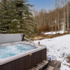 Отель Highline by Avantstay Breathtaking Mountain Home w/ Hot Tub & Views, фото 17