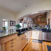 Отель Scenic Bay View Sublime In East San Jose! 2 Bedroom Home, фото 9