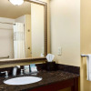 Отель Hampton Inn & Suites Mission, фото 9