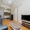 Отель RedLiving Apartemen Tamansari Panoramic - Rasya Room, фото 6