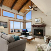 Отель Pacific House by Avantstay Bright Airy Home w/ Direct Access to Cannon Beach, фото 1