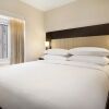 Отель Embassy Suites by Hilton New York Manhattan Times Square, фото 16