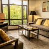 Отель Bright Corner Apartment w/ Lake View #418, фото 2