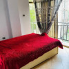 Отель Lovely 2 bedroom apartment with free parking area, фото 2
