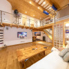 Отель Stylist Split Level 2 Bed With Parking, фото 10
