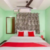 Отель OYO 28343 Madurai Velnachiyar Guest House, фото 5