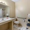 Отель Econo Lodge & Suites Granite City, фото 7