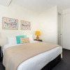 Отель Boutique Stays - Zinc 501, Port Melbourne, фото 4