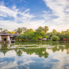 Отель Fengjia Daydream Hostel в Тайчжуне