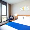 Отель Holiday Inn Express Suwon Ingye, фото 3