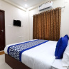 Отель OYO 6728 Almas Residency, фото 3