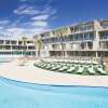 Отель Wyndham Resort Torquay в Торки