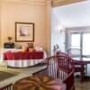 Отель The Carriage House Inn Newport, фото 7