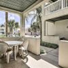 Отель South Padre Island Condo: Pool < 1/4 Mile to Beach, фото 18