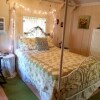 Отель Three Sister's Cottages, фото 2