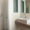 Отель A fully Renovated Apartment At A Central location, фото 6