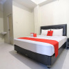 Отель RedDoorz Plus near Universitas Negeri Yogyakarta, фото 6