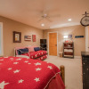 Отель Canadian Day 4 Bedroom House, фото 16