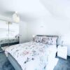 Отель Exclusive 4-bed House 10 Minutes From Newcastle, фото 6
