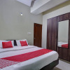 Отель OYO 27781 Sri Sai Comforts, фото 8