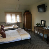 Отель The Hollies Inn, фото 17