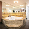 Отель Rodeway Inn & Suites, фото 18